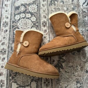 UGG boots women size 9